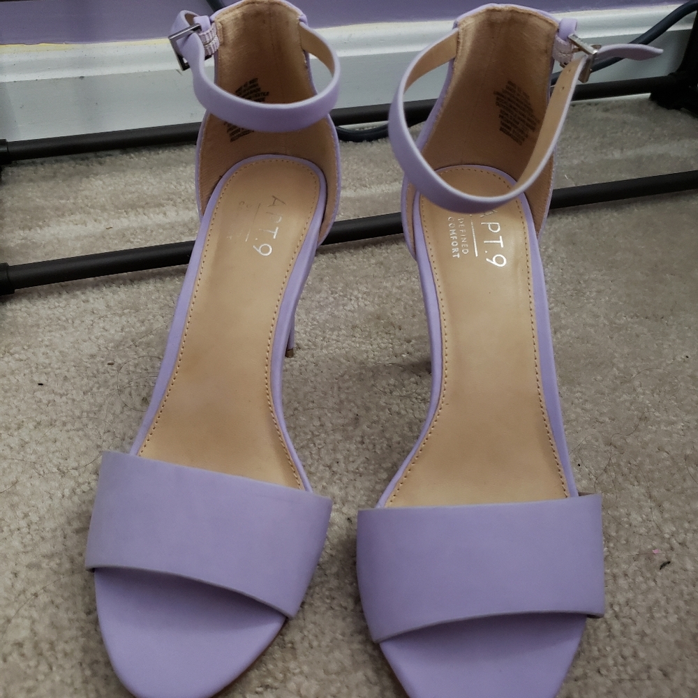 Lavender Heels